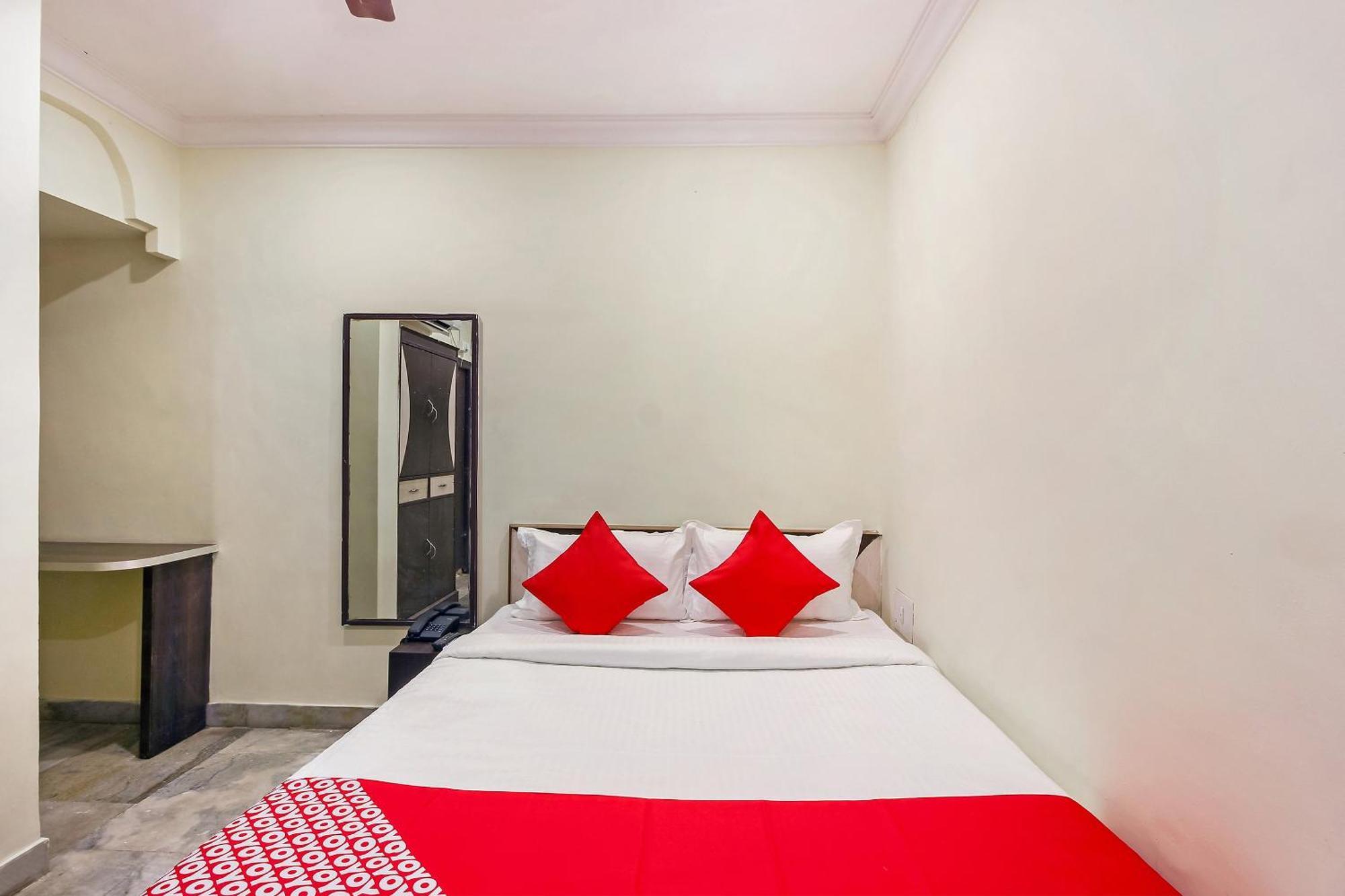 Hotel O Pearl City Hyderabad Exterior photo